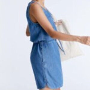 sleeveless Denim Dress - Medium Blue tie waist rounded hem sz small MAVI